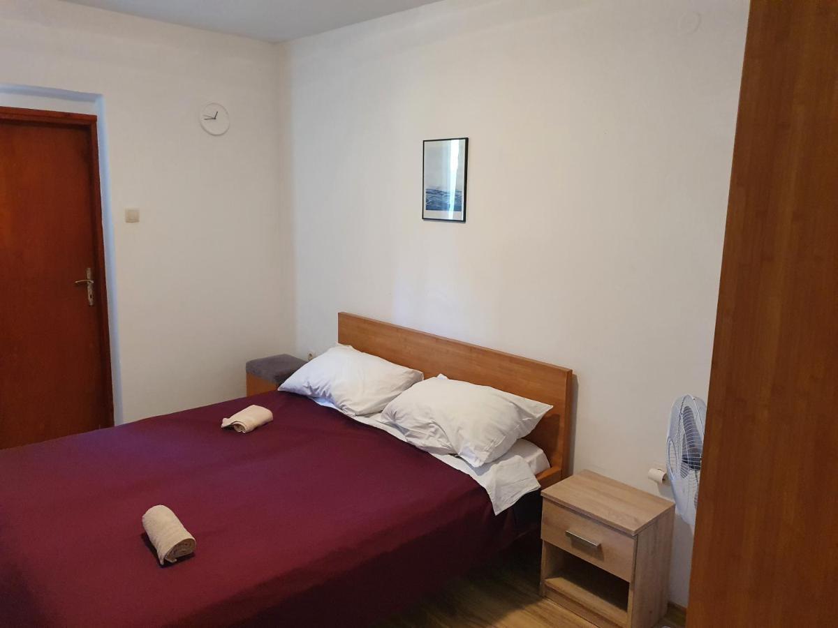Guesthouse Dupin Vlasici Ngoại thất bức ảnh