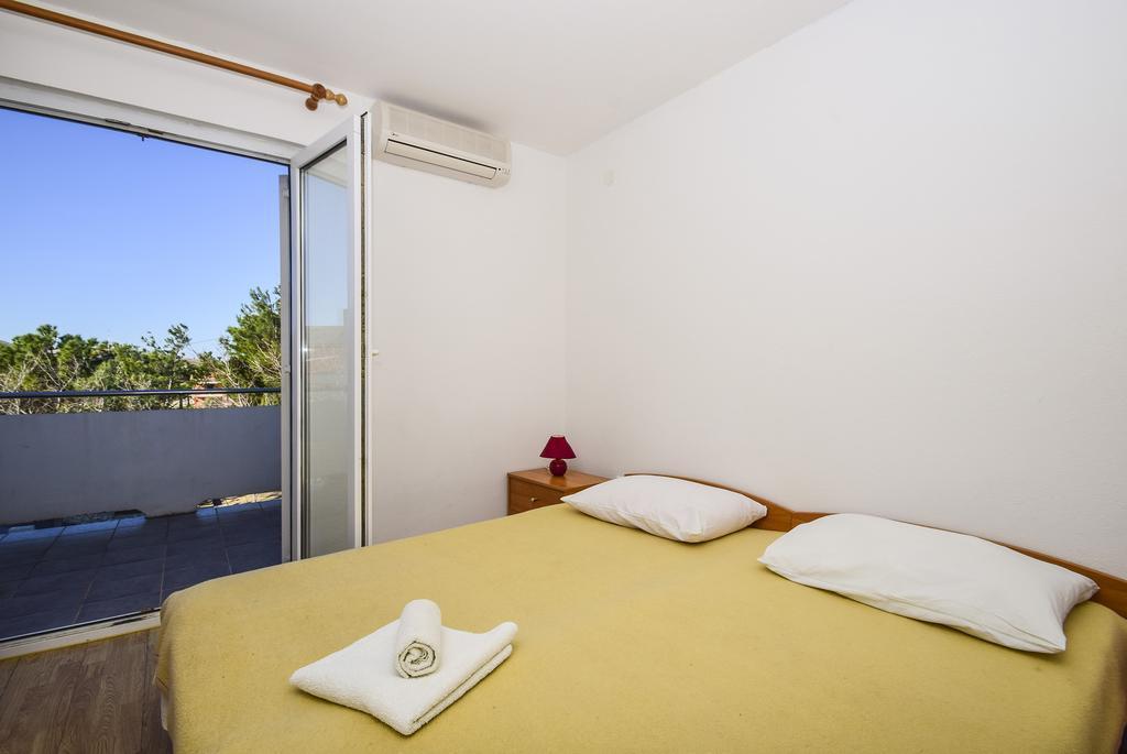 Guesthouse Dupin Vlasici Ngoại thất bức ảnh